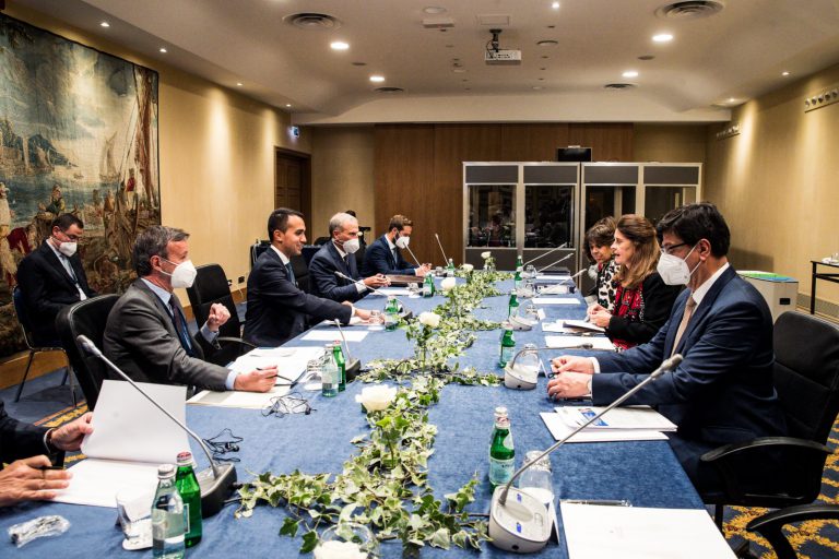 Il Ministro Luigi Di Maio incontra la Ministra degli Esteri colombiana, Marta Lucía Ramírez