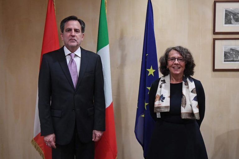 La Vice Ministra Marina Sereni incontra il suo omologo peruviano, Luis Basagoitia