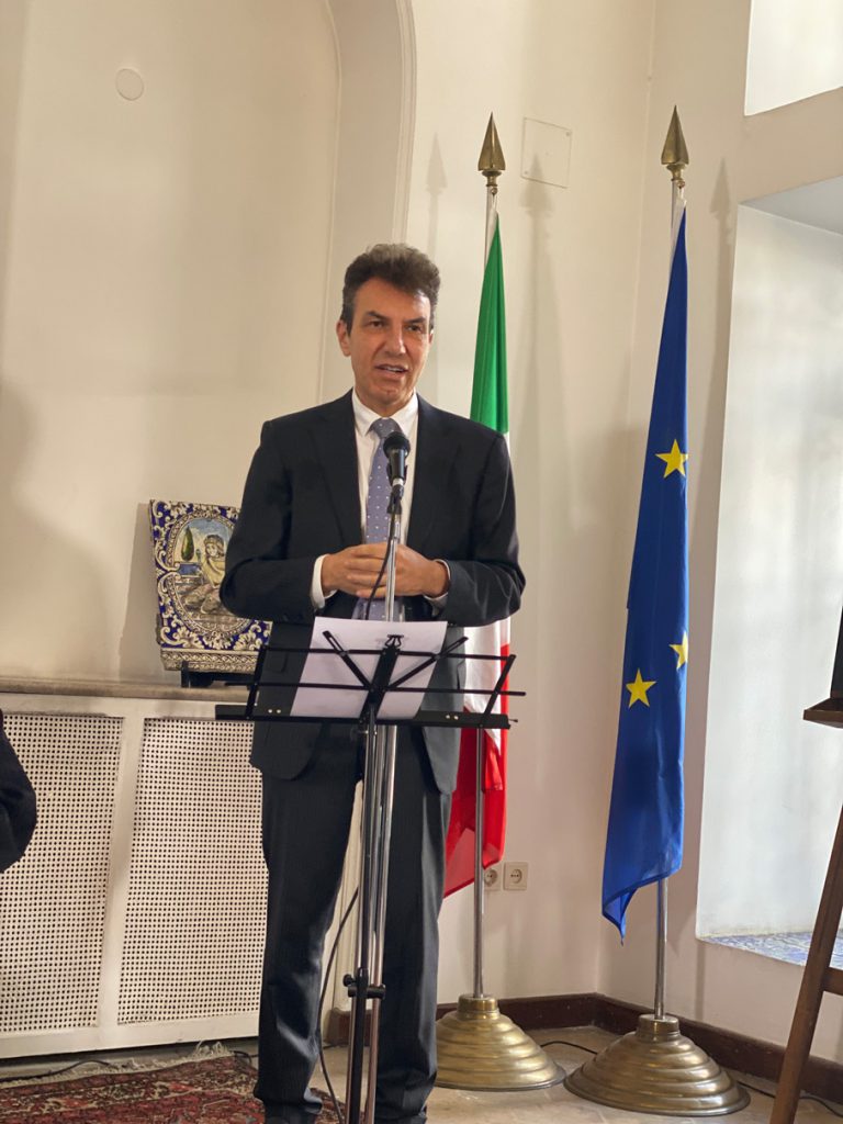 Teheran speciale di Internazionale dedicato alla letteratura iraniana 2
