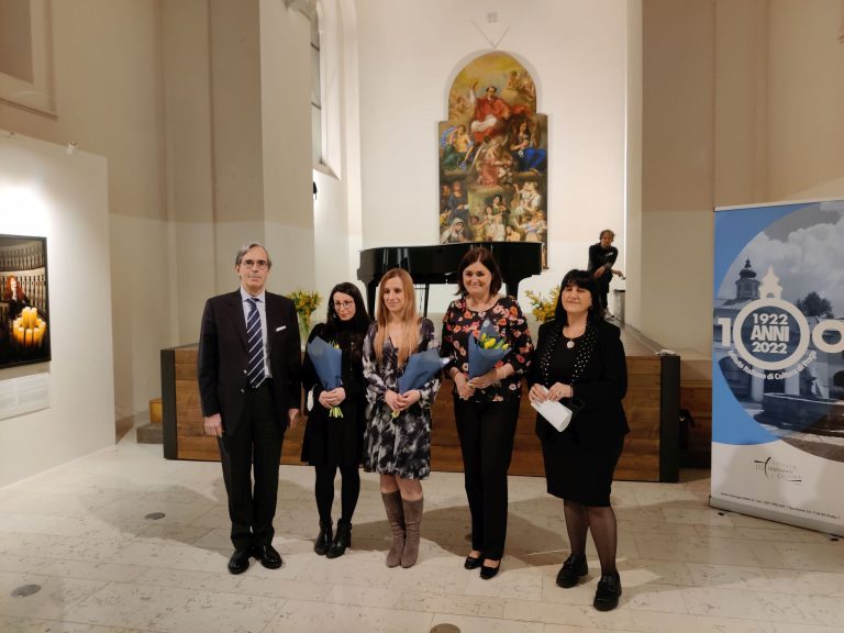 Praga: 36 foto per raccontare scienza al femminile