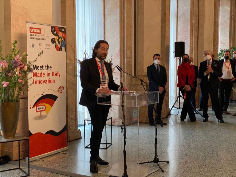 Berlino, inaugurata in Ambasciata SMAU Italy RestartsUp