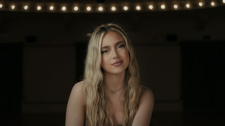 Ana Mena
