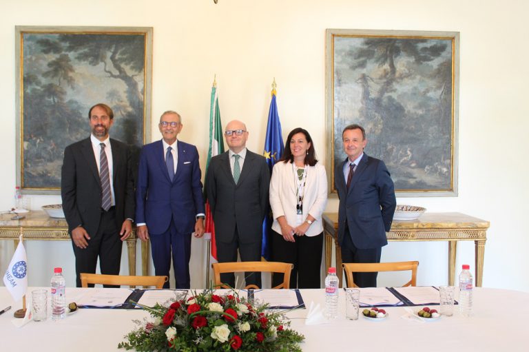Tunisi, firmato accordo per la realizzazione di bio-territori