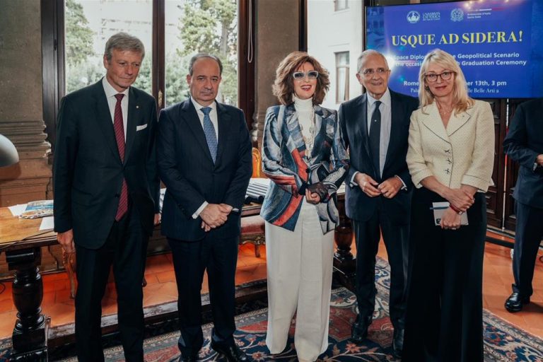 A Palazzo Borromeo l’evento “USQUE AD SIDERA!”