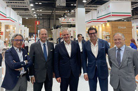 Madrid, Ambasciatore Guariglia visita fiera ortofrutticola Fruit Attraction