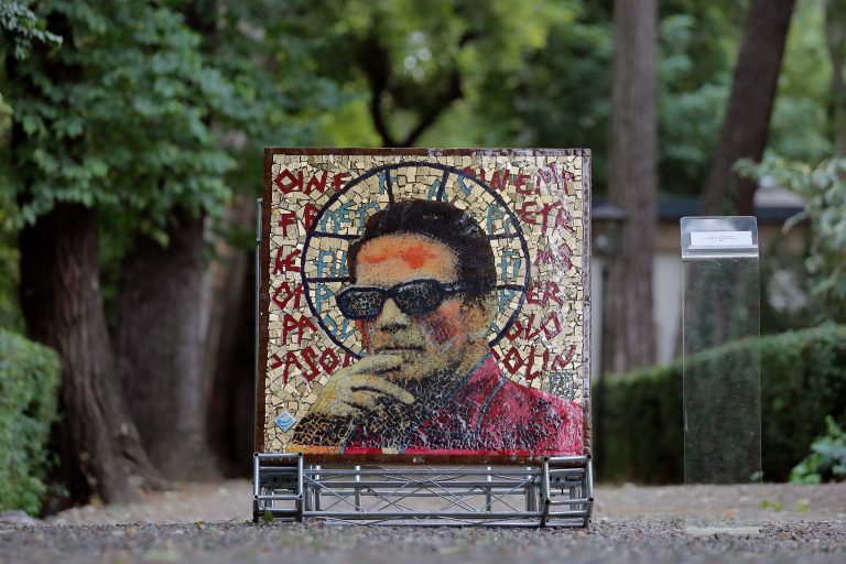 L’Ambasciata a Teheran apre le porte all’arte contemporanea