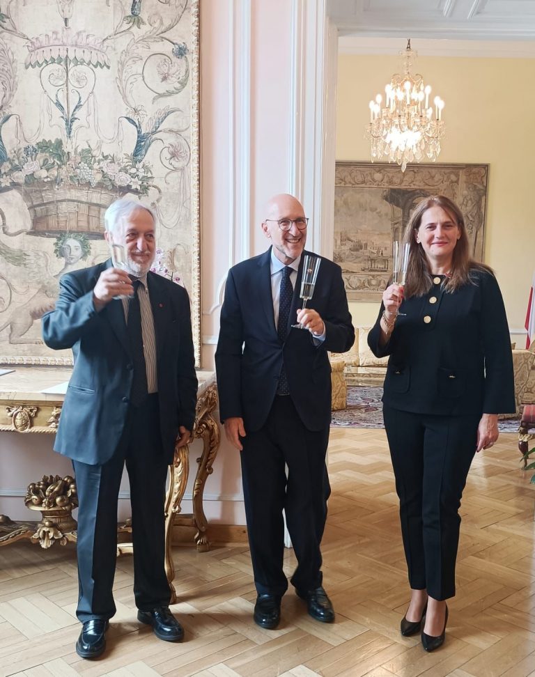 Polonia, Ambasciatore Franchetti Pardo conferisce due onorificenze dell’Ordine della Stella d’Italia