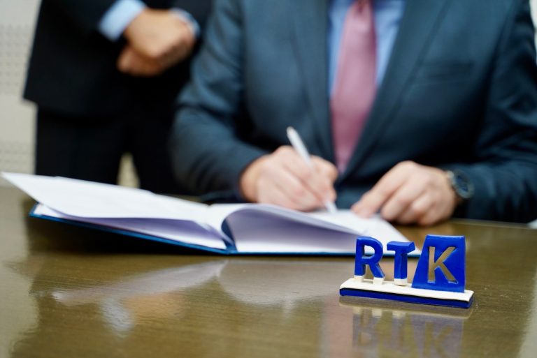 La tv kosovara parla italiano: in onda film e serie prodotti dalla RAI