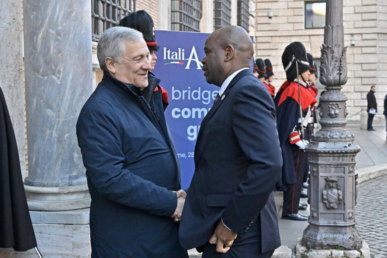 Partecipazione del Ministro Antonio Tajani al Vertice Italia - Africa