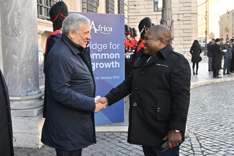 Partecipazione del Ministro Antonio Tajani al Vertice Italia - Africa