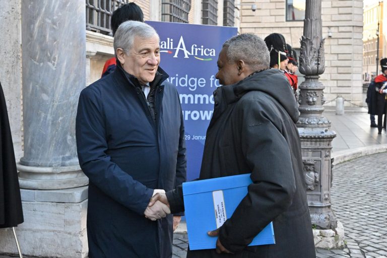 Partecipazione del Ministro Antonio Tajani al Vertice Italia - Africa