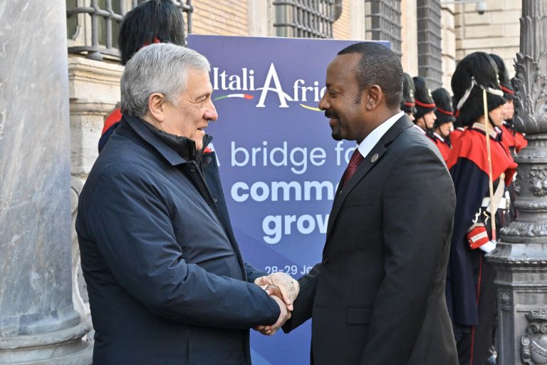 Partecipazione del Ministro Antonio Tajani al Vertice Italia - Africa