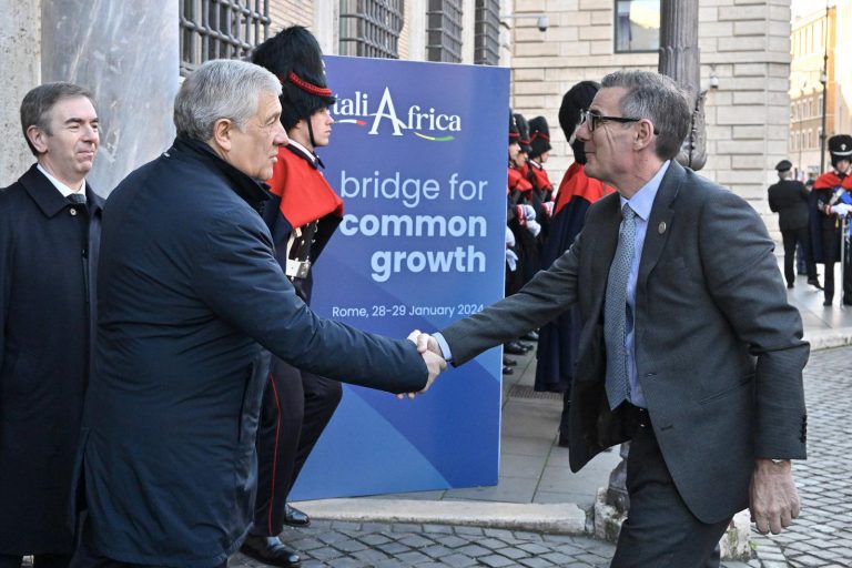 Partecipazione del Ministro Antonio Tajani al Vertice Italia - Africa