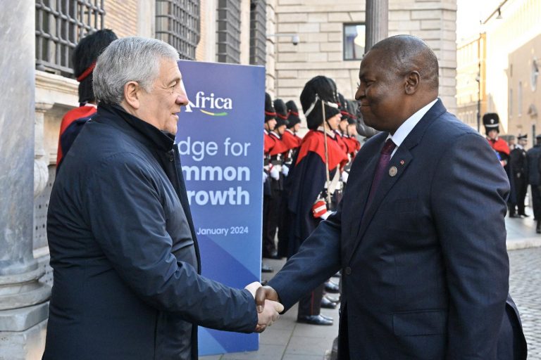 Partecipazione del Ministro Antonio Tajani al Vertice Italia - Africa