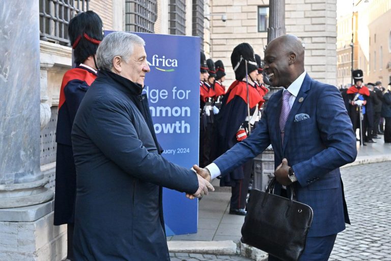 Partecipazione del Ministro Antonio Tajani al Vertice Italia - Africa