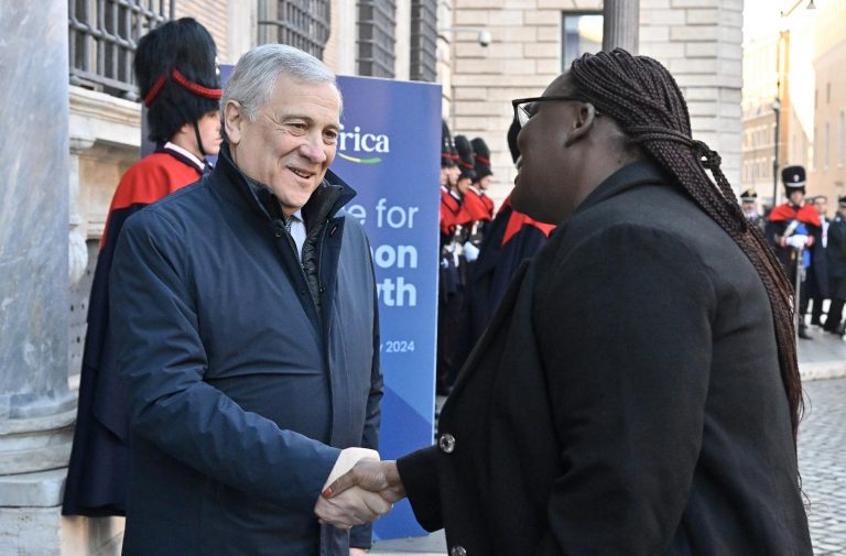 Partecipazione del Ministro Antonio Tajani al Vertice Italia - Africa