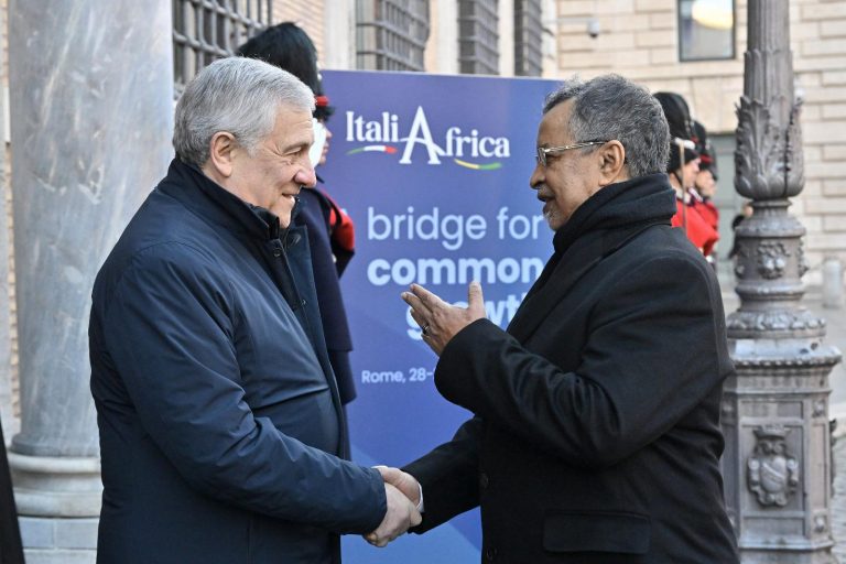 Partecipazione del Ministro Antonio Tajani al Vertice Italia - Africa