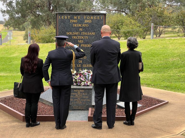 Australia, Ambasciatore Crudele ricorda prigionieri italiani a Cowra
