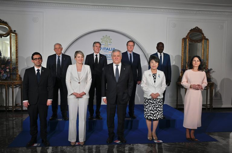Riunione dei Ministri degli Esteri del G7 (Capri, 17-19 aprile)