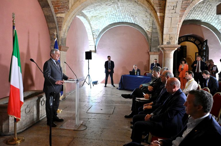 Partecipazione del Ministro Tajani alla Commissione Economica Mista ed al Forum di Dialogo Imprenditoriale Italia-Cina