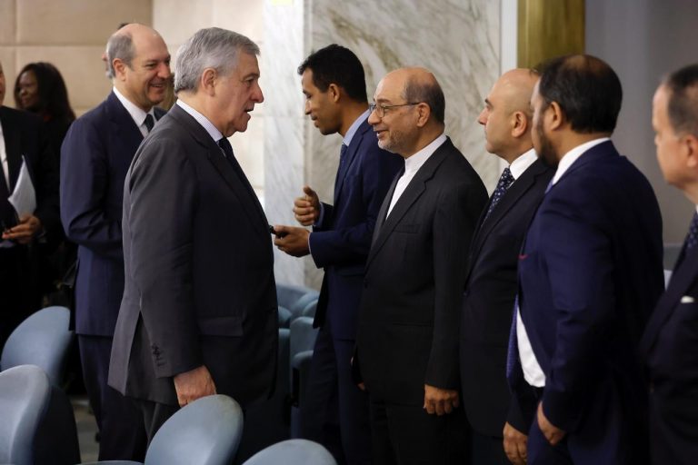 Incontro del Vice Presidente del Consiglio Tajani con gli Ambasciatori della Lega degli Stati Arabi e dell’Organizzazione per la Cooperazione Islamica