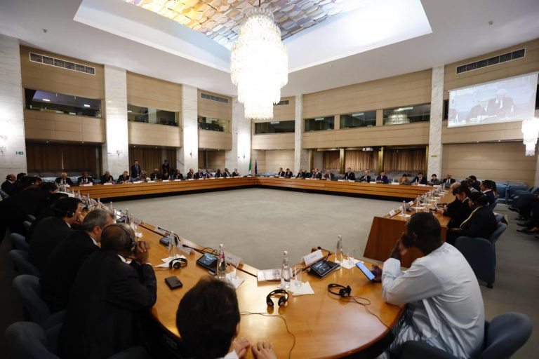 Incontro del Vice Presidente del Consiglio Tajani con gli Ambasciatori della Lega degli Stati Arabi e dell’Organizzazione per la Cooperazione Islamica