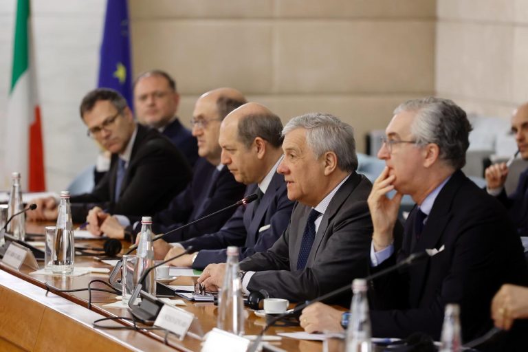 Incontro del Vice Presidente del Consiglio Tajani con gli Ambasciatori della Lega degli Stati Arabi e dell’Organizzazione per la Cooperazione Islamica