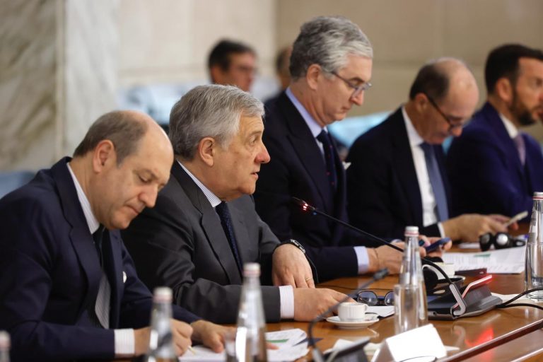 Incontro del Vice Presidente del Consiglio Tajani con gli Ambasciatori della Lega degli Stati Arabi e dell’Organizzazione per la Cooperazione Islamica