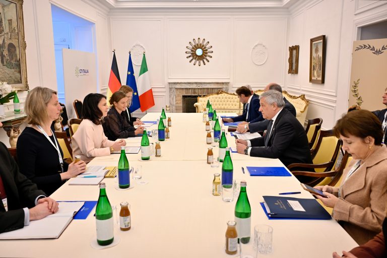 Riunione dei Ministri degli Esteri del G7 (Capri, 17-19 aprile)