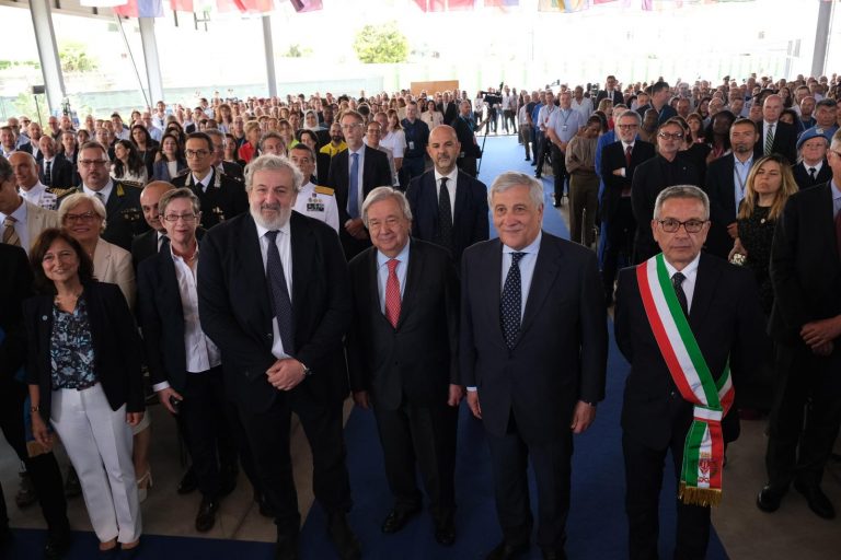 Tajani con il SG ONU Guterres a Brindisi per il trentesimo anniversario dello United Nations Global Service Centre