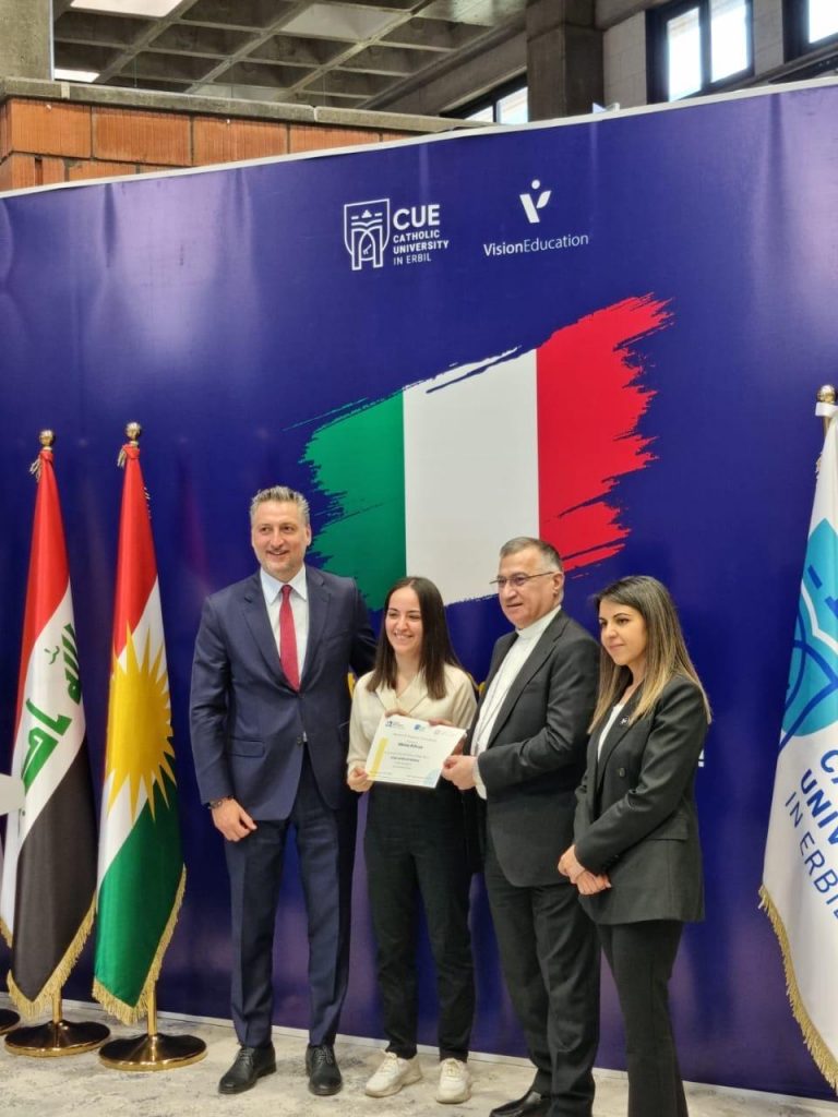 Erbil, consegna certificati primo corso di italiano e inaugurazione “Angolo Italiano”