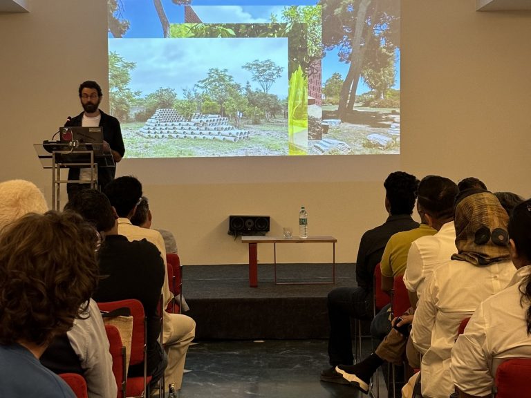 L’Architettura performativa a Nuova Delhi