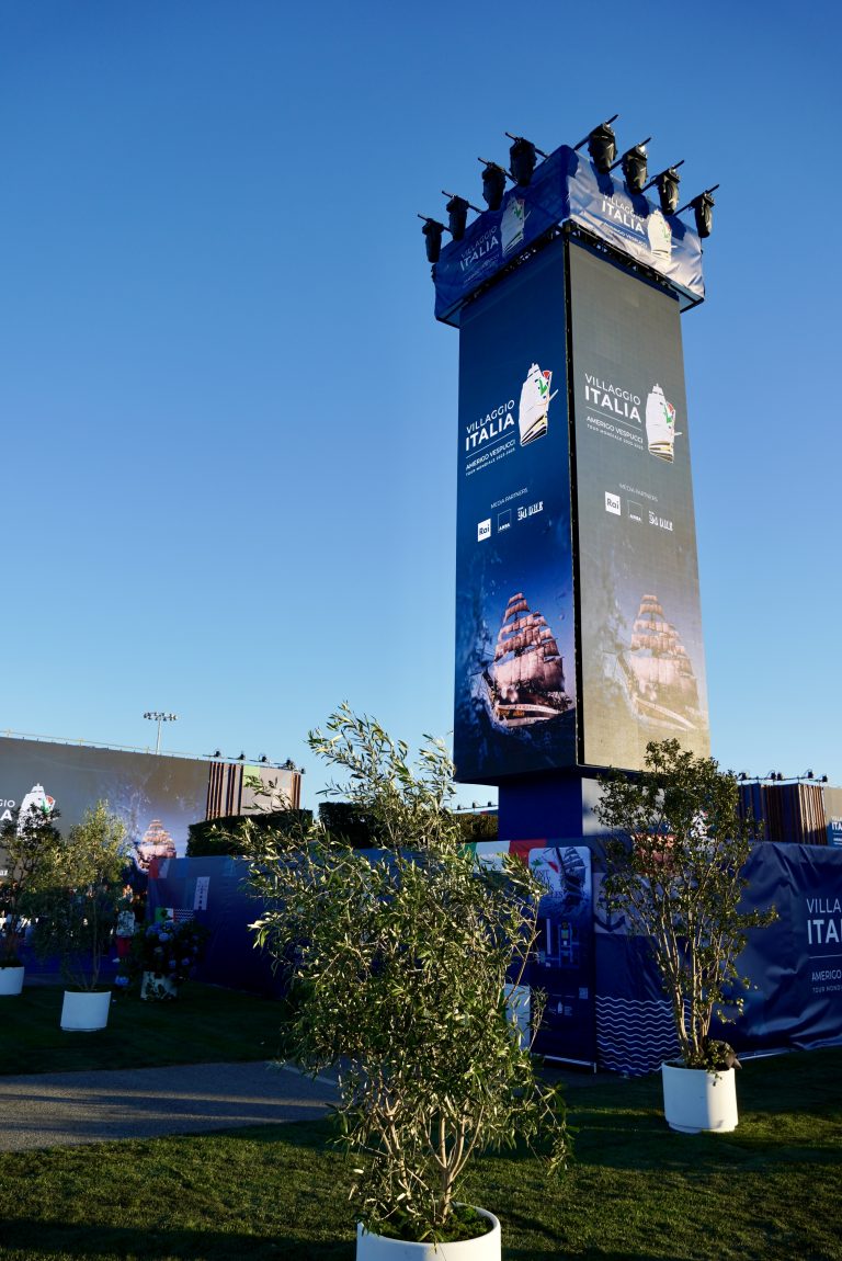 A Los Angeles l’Amerigo Vespucci con Serena Autieri