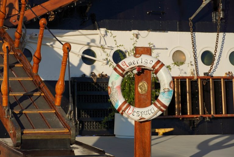 A Los Angeles l’Amerigo Vespucci con Serena Autieri