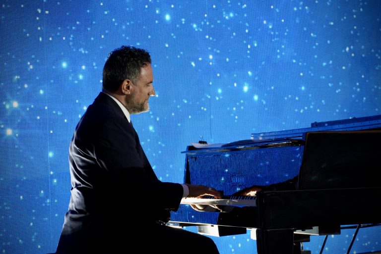 A Los Angeles l’Amerigo Vespucci con Serena Autieri