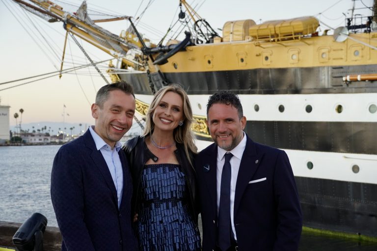 A Los Angeles l’Amerigo Vespucci con Serena Autieri