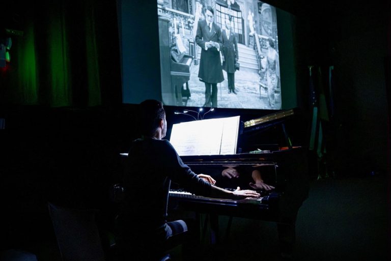 MA L'AMOR MIO NON MUORE