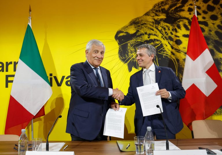Tajani e Cassis firmano Dichiarazione congiunta sull’Ucraina a Locarno