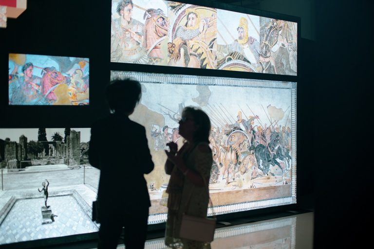 “Mosaico” in esposizione a Jakarta