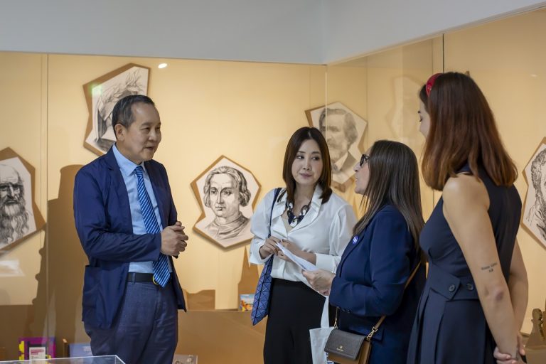 Seoul l'Italia in mostra alla Gwangju Biennale @ Parker McComb