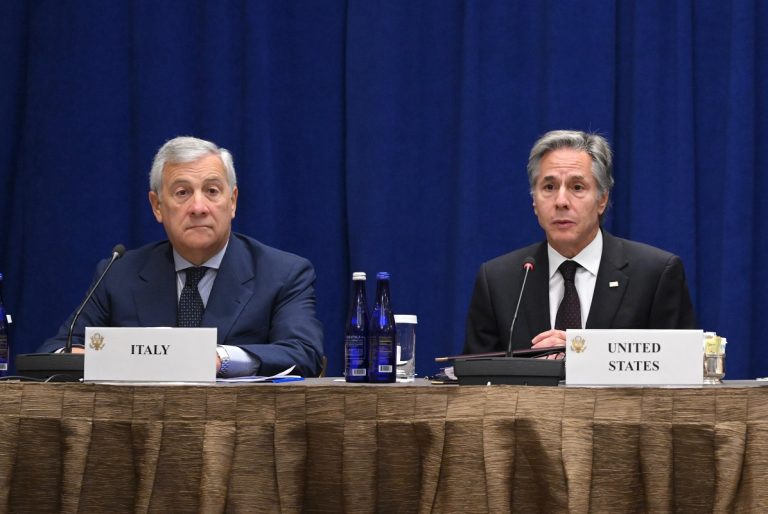 Emergenza energia Ucraina. Tajani co-presiede con Blinken riunione “G7 plus” sul settore energetico in Ucraina