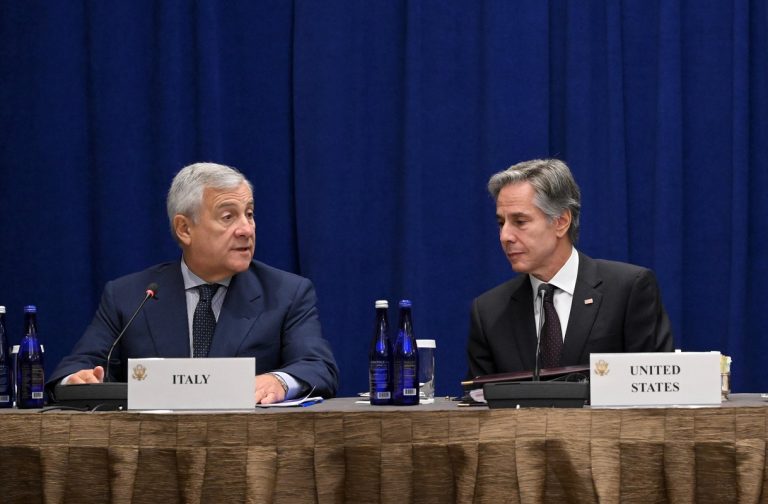Emergenza energia Ucraina. Tajani co-presiede con Blinken riunione “G7 plus” sul settore energetico in Ucraina