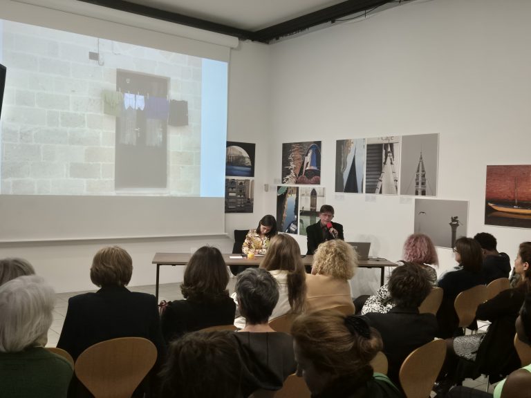 A Lione la “Geometria dell’incanto”