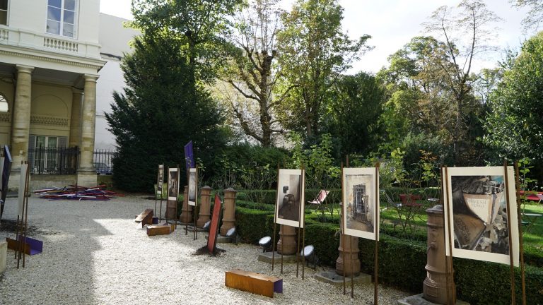 A Parigi IOSONOVULNERABILE @MovimentoVulnerarteAPS