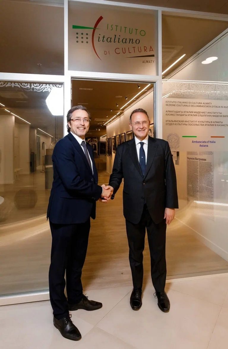Almaty, Inaugurata una stele artistica dedicata a Marco Polo dal Vice Ministro Cirielli
