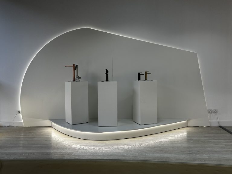 Almaty inaugurato lo SPAZIO-D dedicato al design italiano