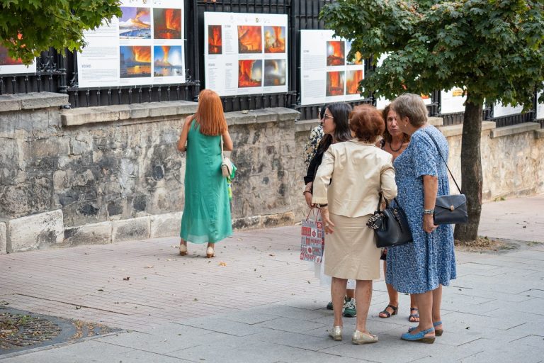 I Vulcani Italiani in mostra a Sofia @Bozhidar Simeonoff