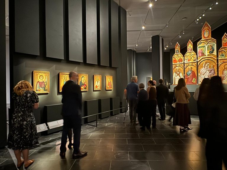 New York, Siena protagonista al MET