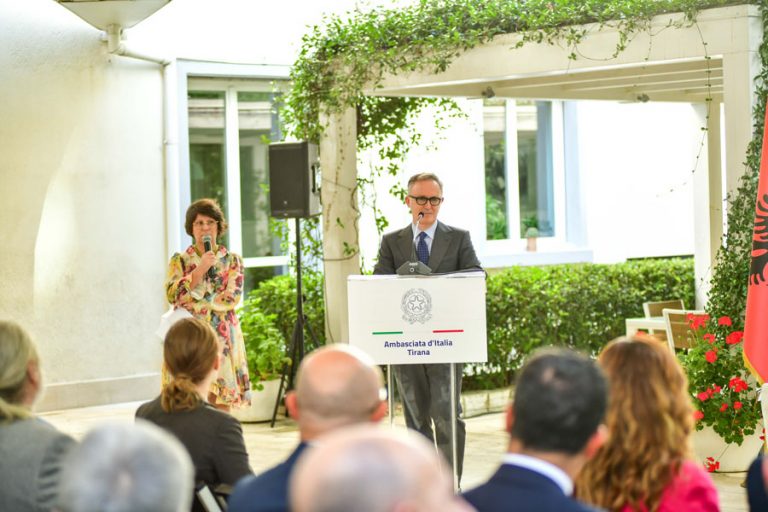 Tirana: firmato l’Accordo Rai Com-RTSH