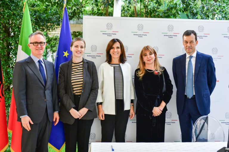 Tirana: firmato l’Accordo Rai Com-RTSH